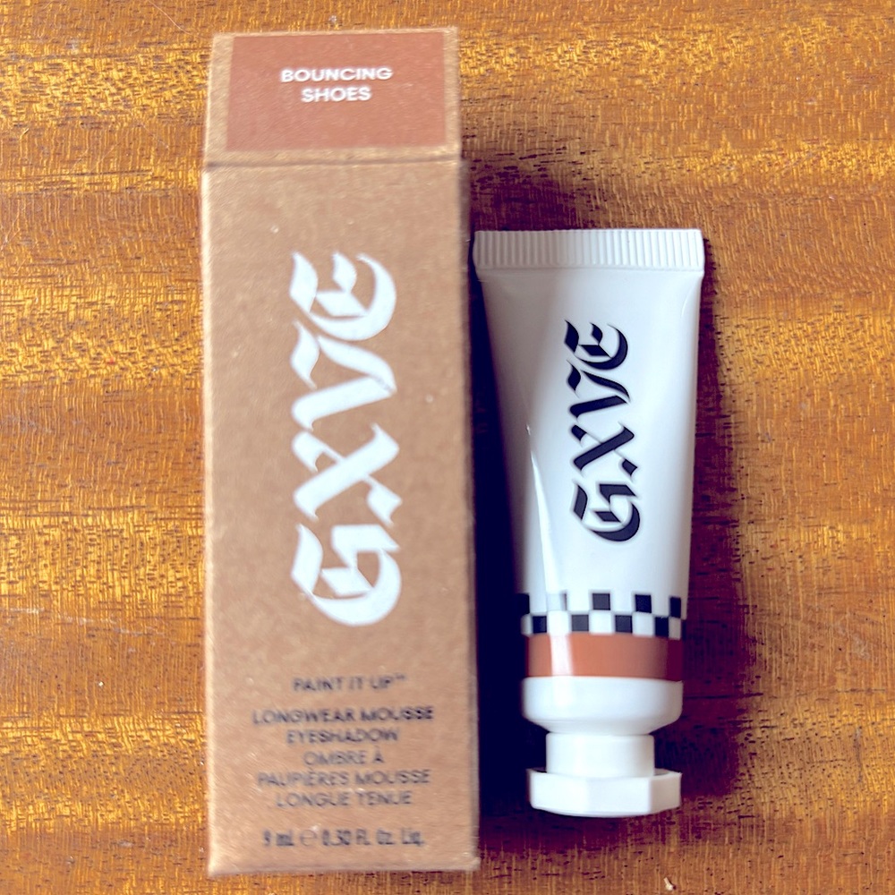 GXVE Paint it Up Longwear Mousse Eyeshadow - Bouncing Shoes